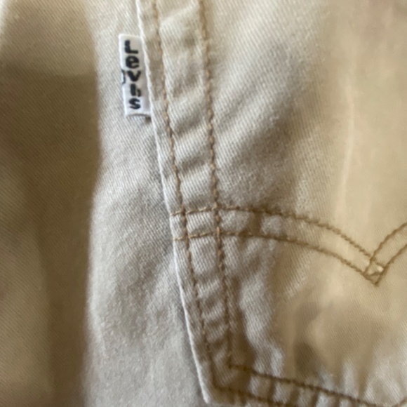Tan 508 Levi jeans - Picture 3 of 4